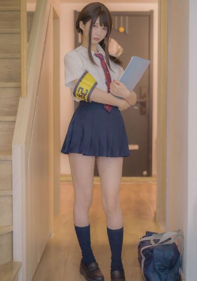 77大秀直播_超清高清在线
