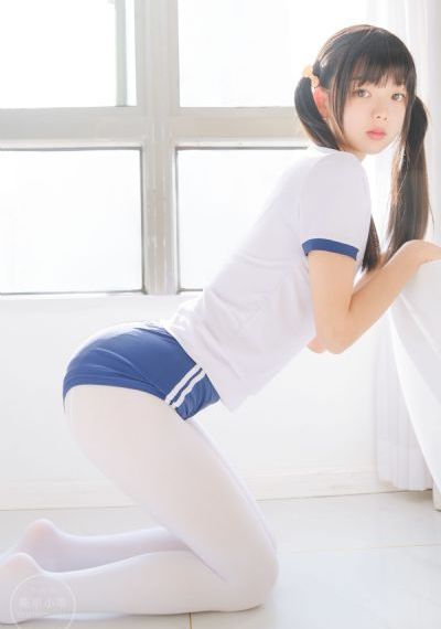 《女教师》_高清完整版观看