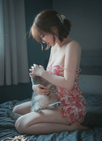 日本《浴室狂欢》_BD神马影院在线