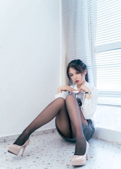 女帝小县令短剧免费观看_高清免费观看韩国