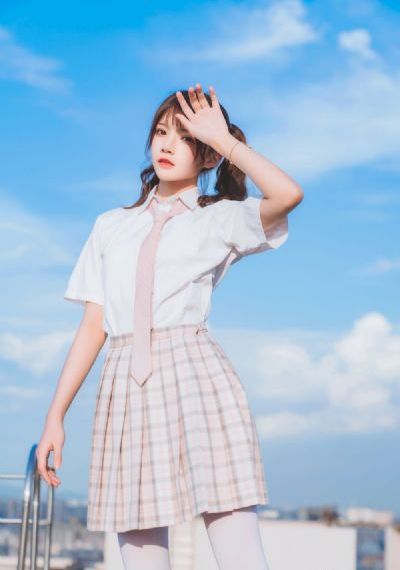 中国老头恋老小说_免费观看高清版