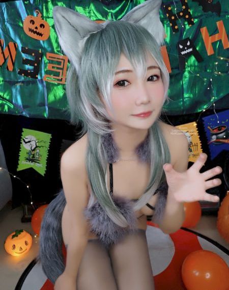 漂亮的保姆hd_爱奇艺VIP神马影院手机在线